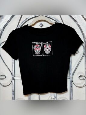 Homegirl Society Black Cropped Tee with Pink Floral Skull Tarot Graphic #1726